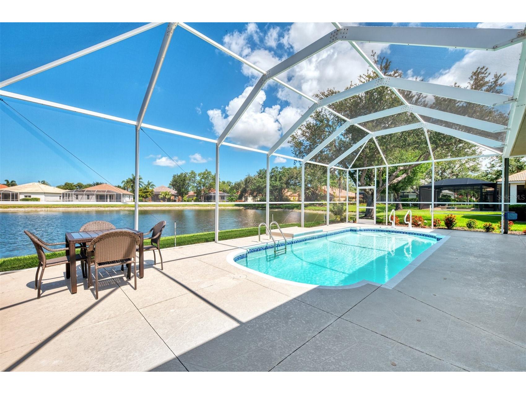 5153 Highbury Circle Sarasota FL 34238 A4698015 image62
