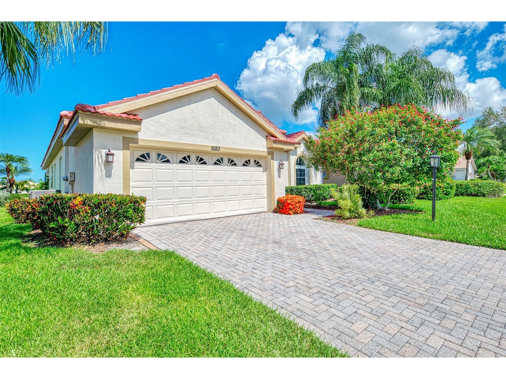 5153 Highbury Circle Sarasota FL 34238 A4698015 image7