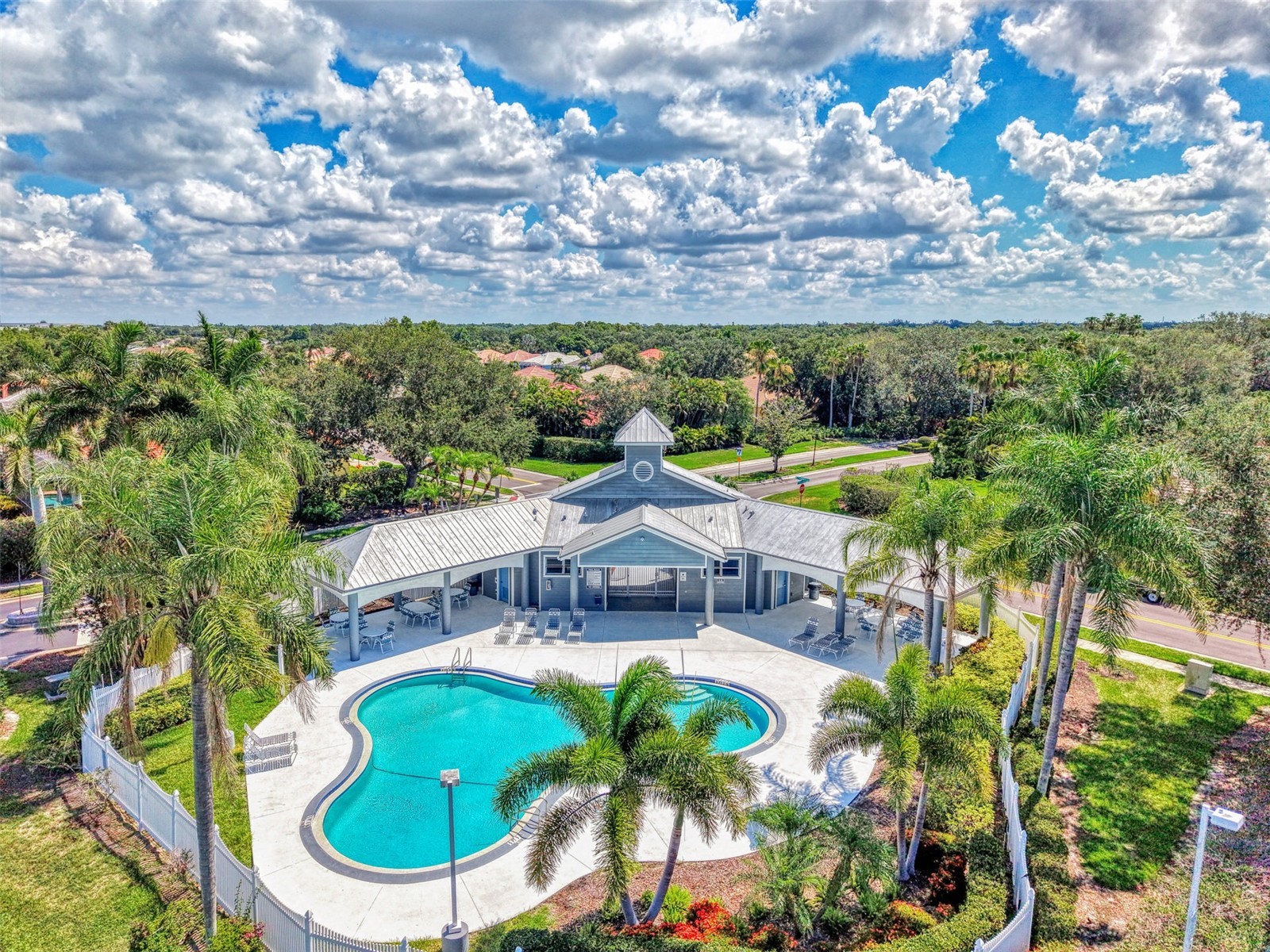 5153 Highbury Circle Sarasota FL 34238 A4698015 image77