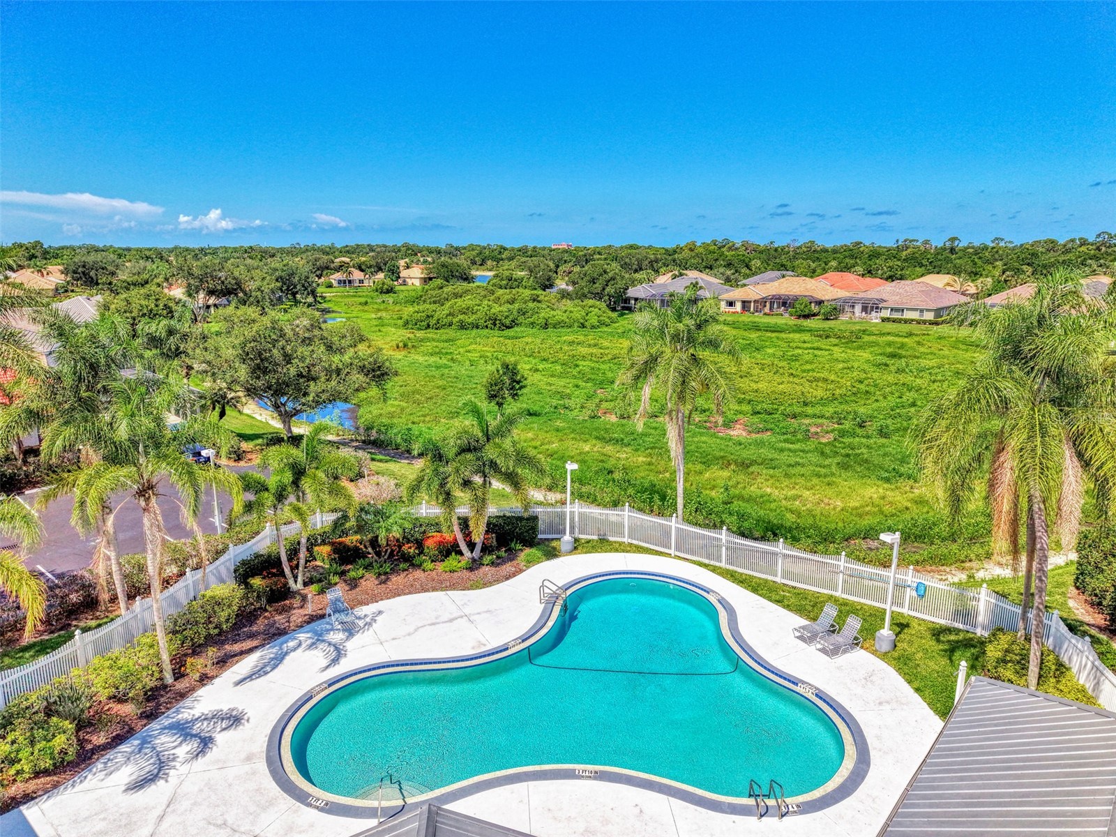 5153 Highbury Circle Sarasota FL 34238 A4698015 image78