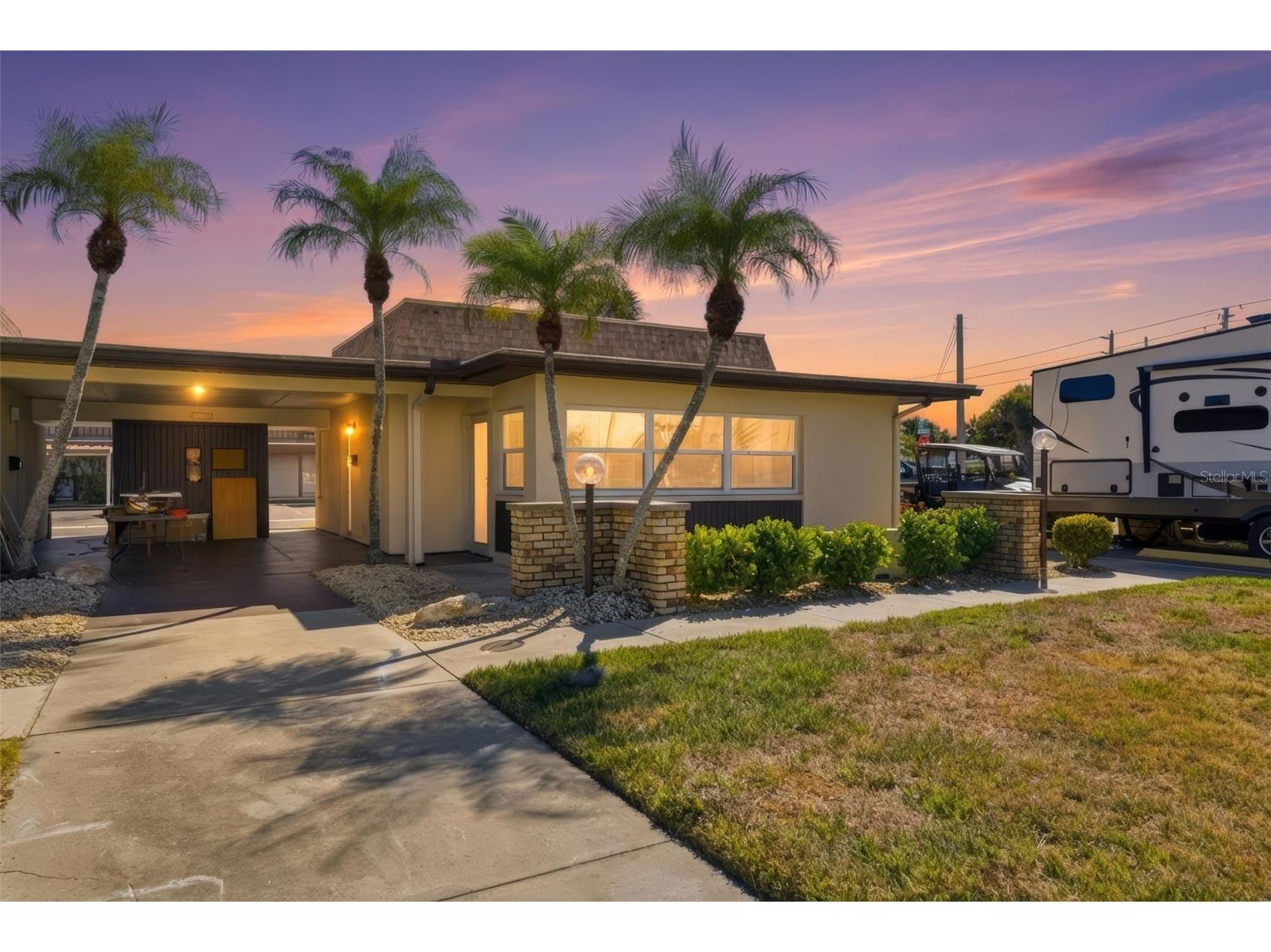 5153 Turquoise Lane #102 New Port Richey FL 34652 TB8472375 image3