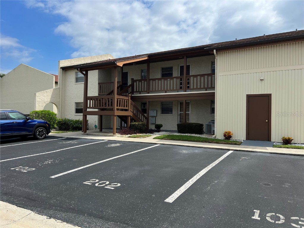 5154 Turquoise Lane #102 New Port Richey FL 34652 U8214345 image1