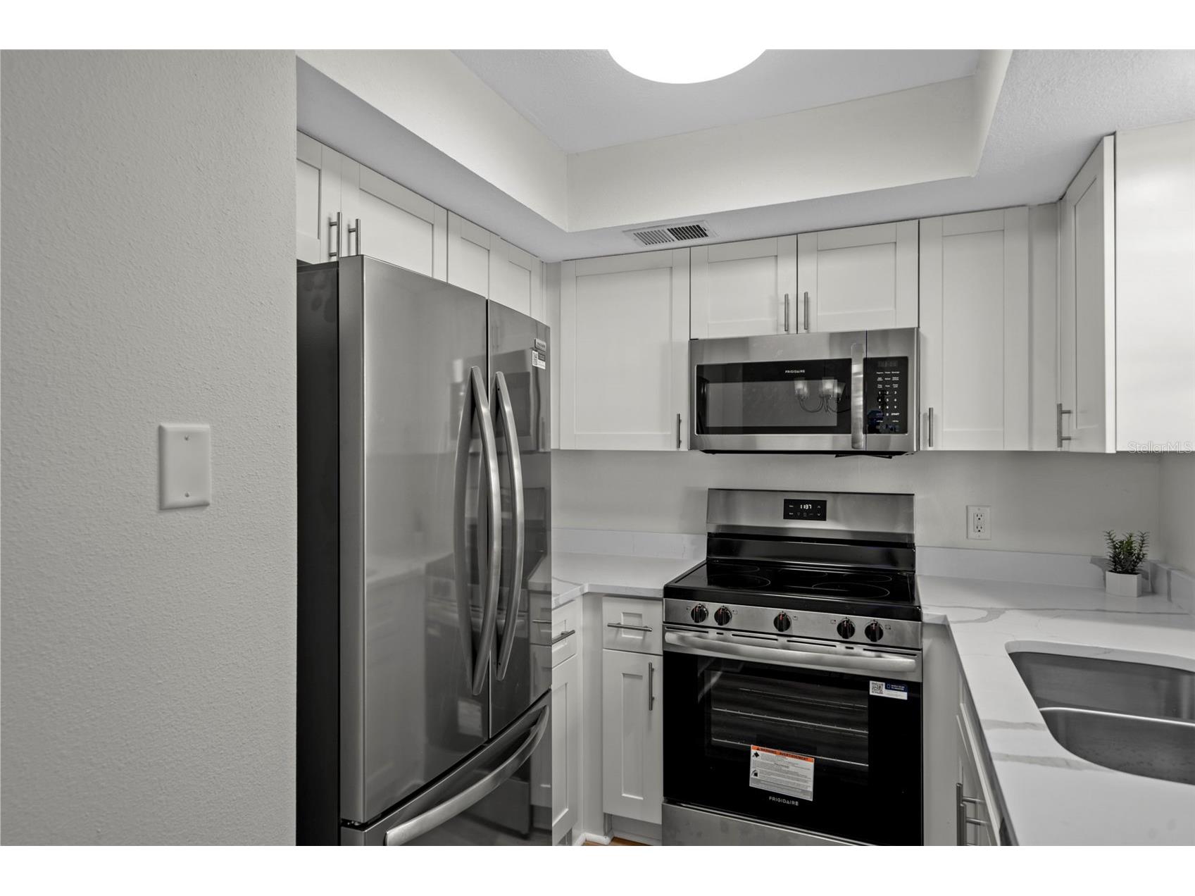 5154 Turquoise Lane #106 New Port Richey FL 34652 W7882619 image8