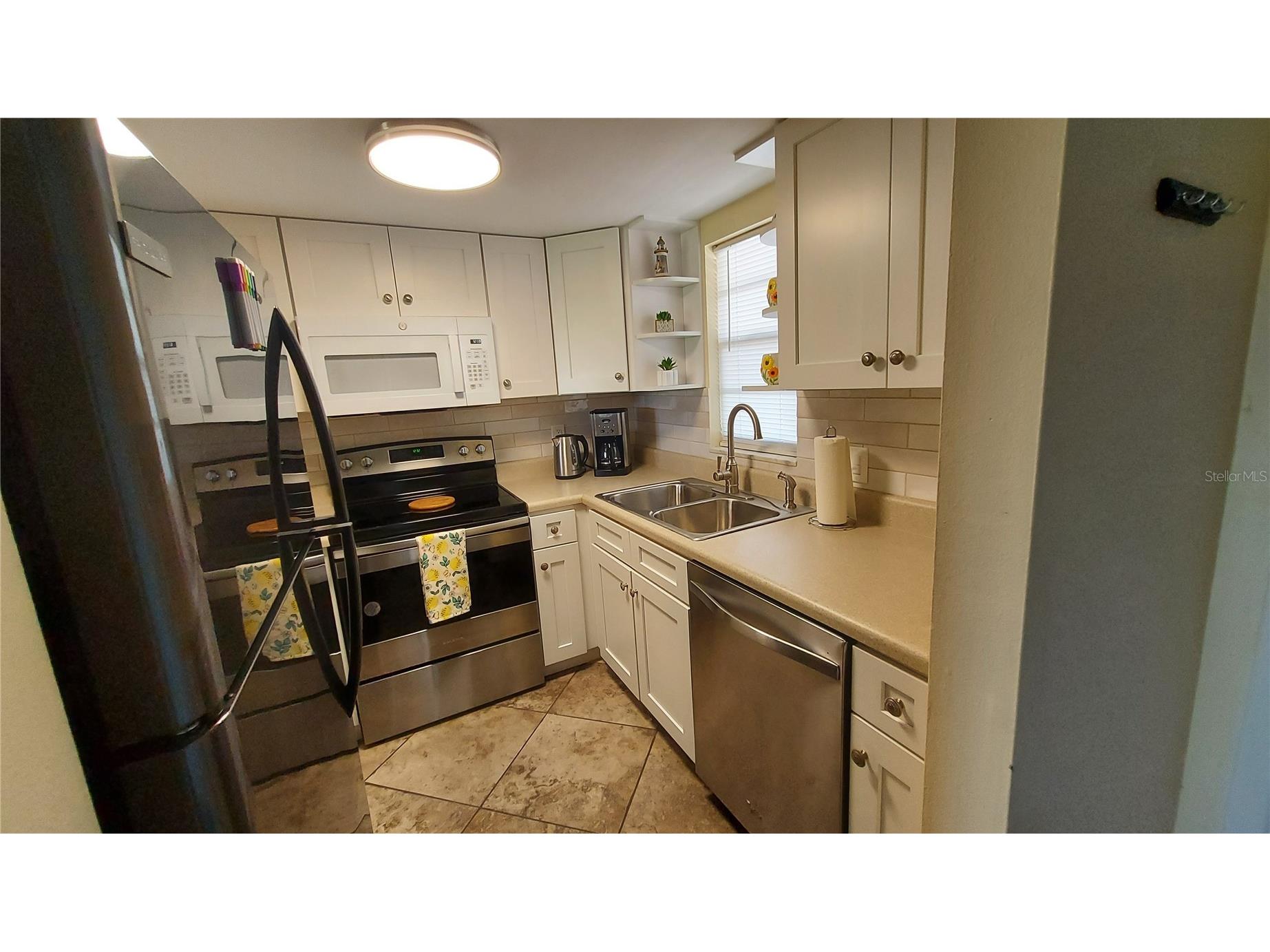 5154 Turquoise Lane #201 New Port Richey FL 34652 W7887285 image4