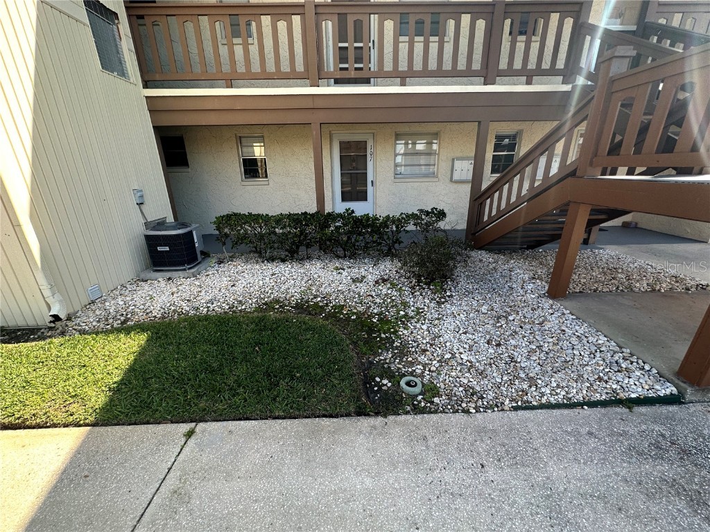 5154 Turquoise Lane #206 New Port Richey FL 34652 O6240047 image3