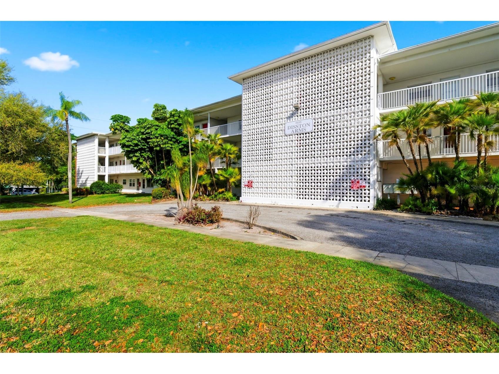 5155 9th Avenue N #104 Saint Petersburg FL 33710 TB8485257 image1