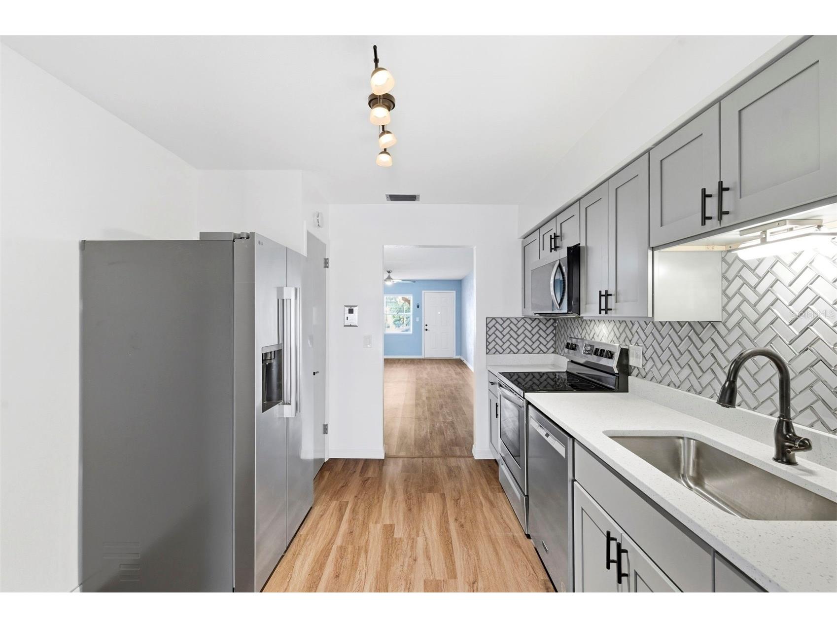 5155 9th Avenue N #104 Saint Petersburg FL 33710 TB8485257 image17