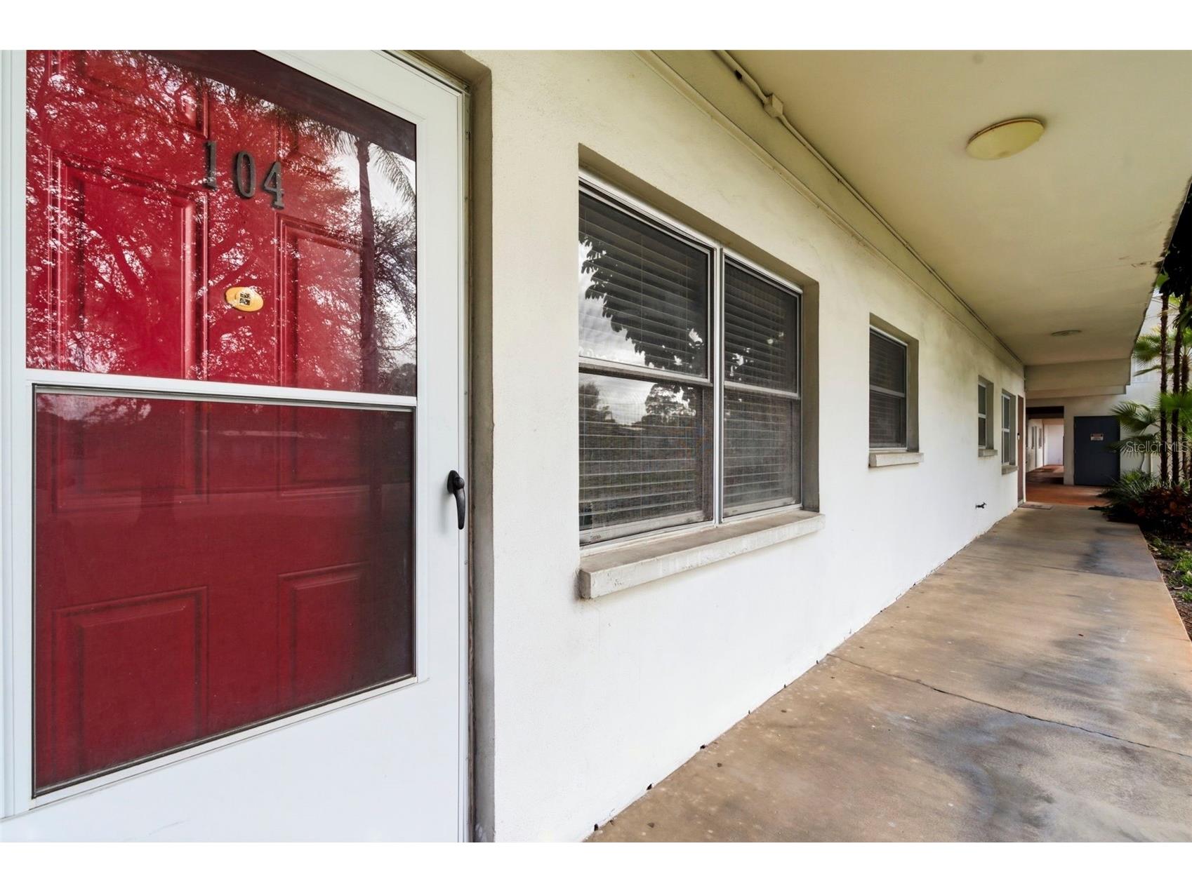 5155 9th Avenue N #104 Saint Petersburg FL 33710 TB8485257 image2