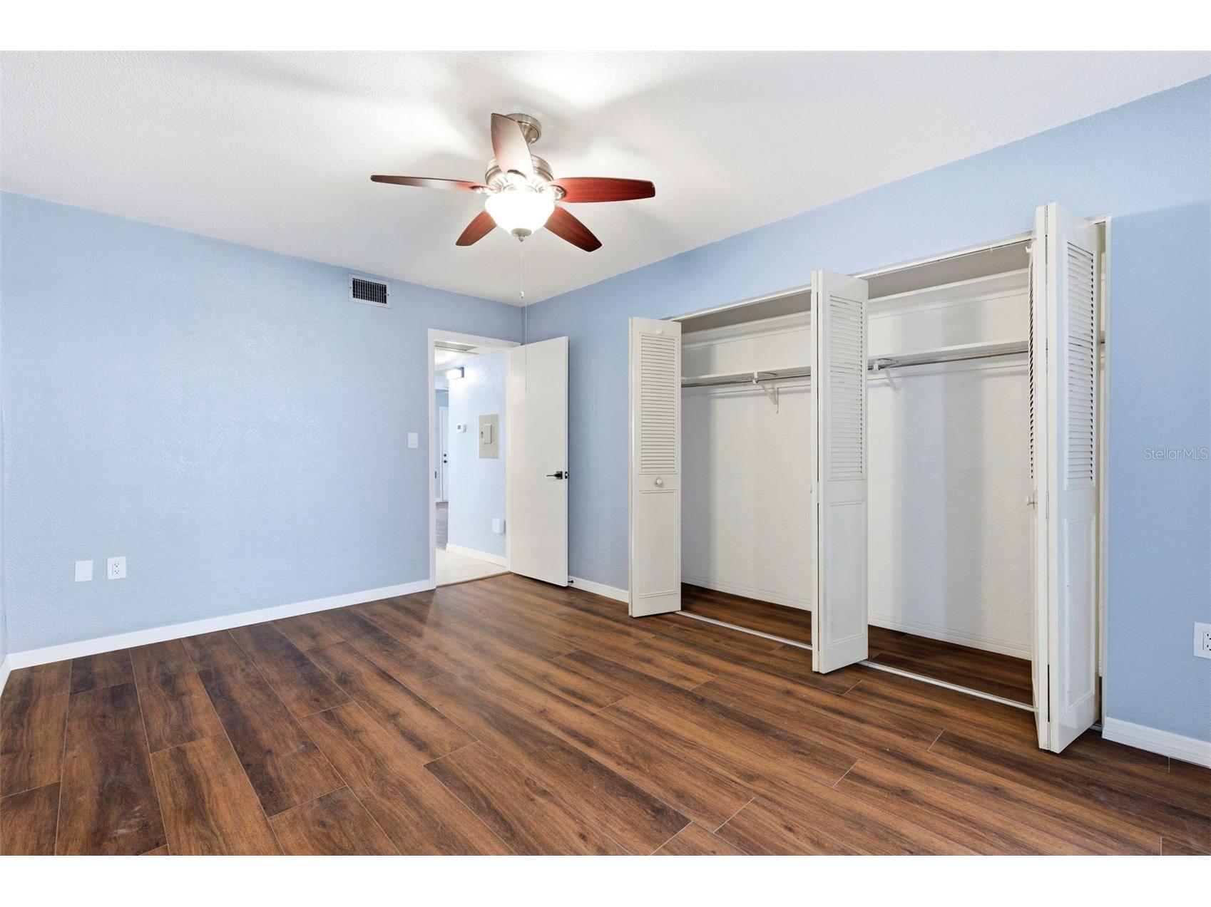 5155 9th Avenue N #104 Saint Petersburg FL 33710 TB8485257 image22