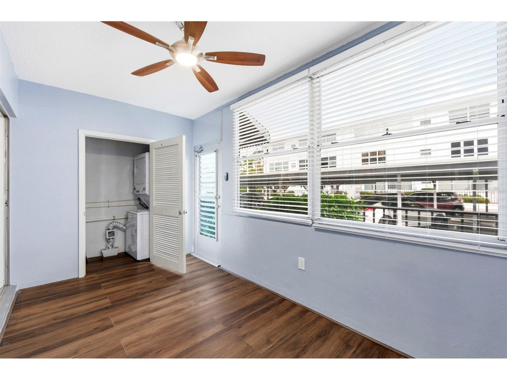 5155 9th Avenue N #104 Saint Petersburg FL 33710 TB8485257 image33