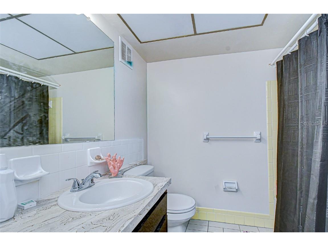 5155 9th Avenue N #205 Saint Petersburg FL 33710 TB8448476 image11