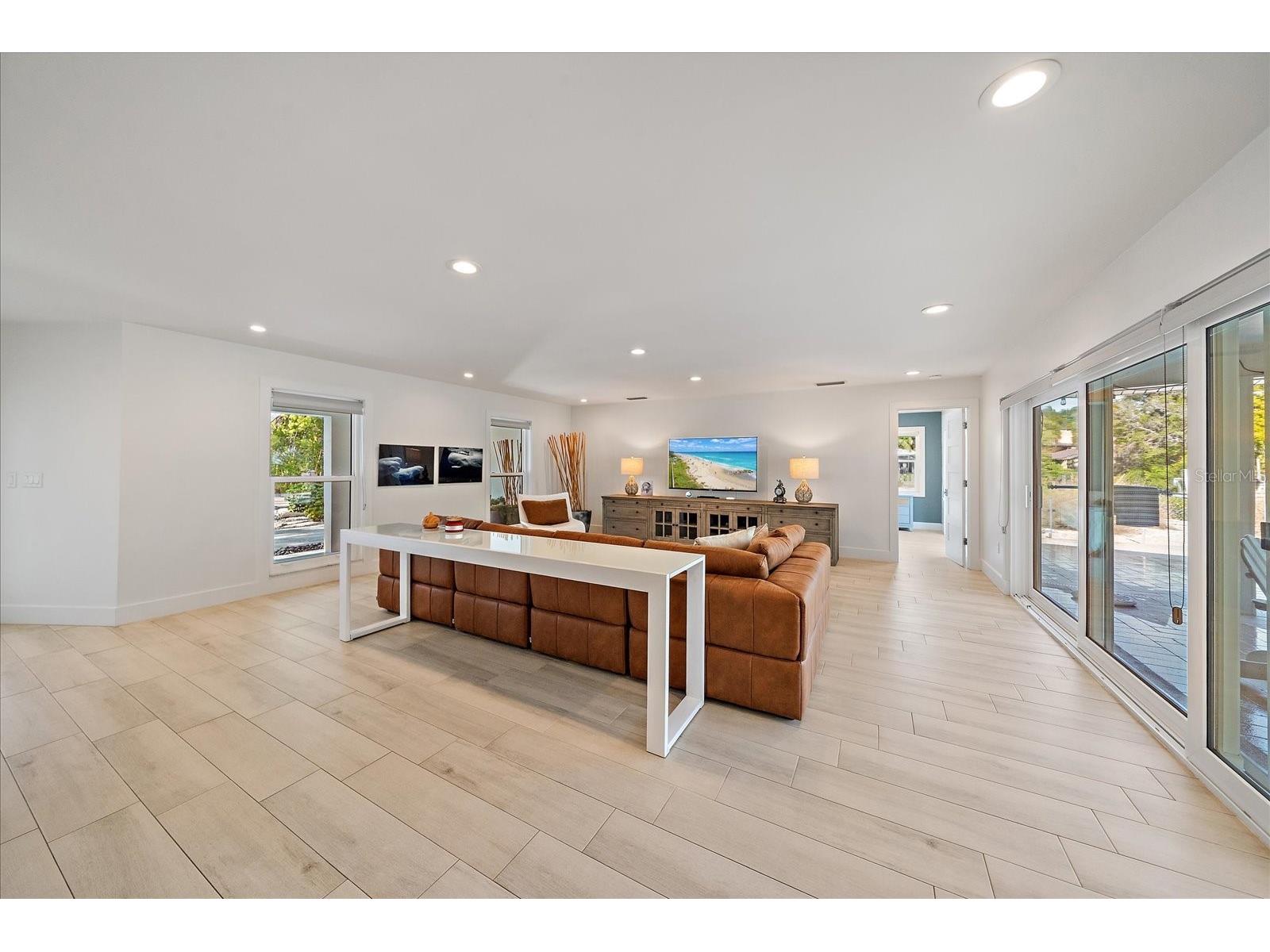 5155 Hidden Harbor Road Sarasota FL 34242 - ROBERTS BAY G5107159 image26