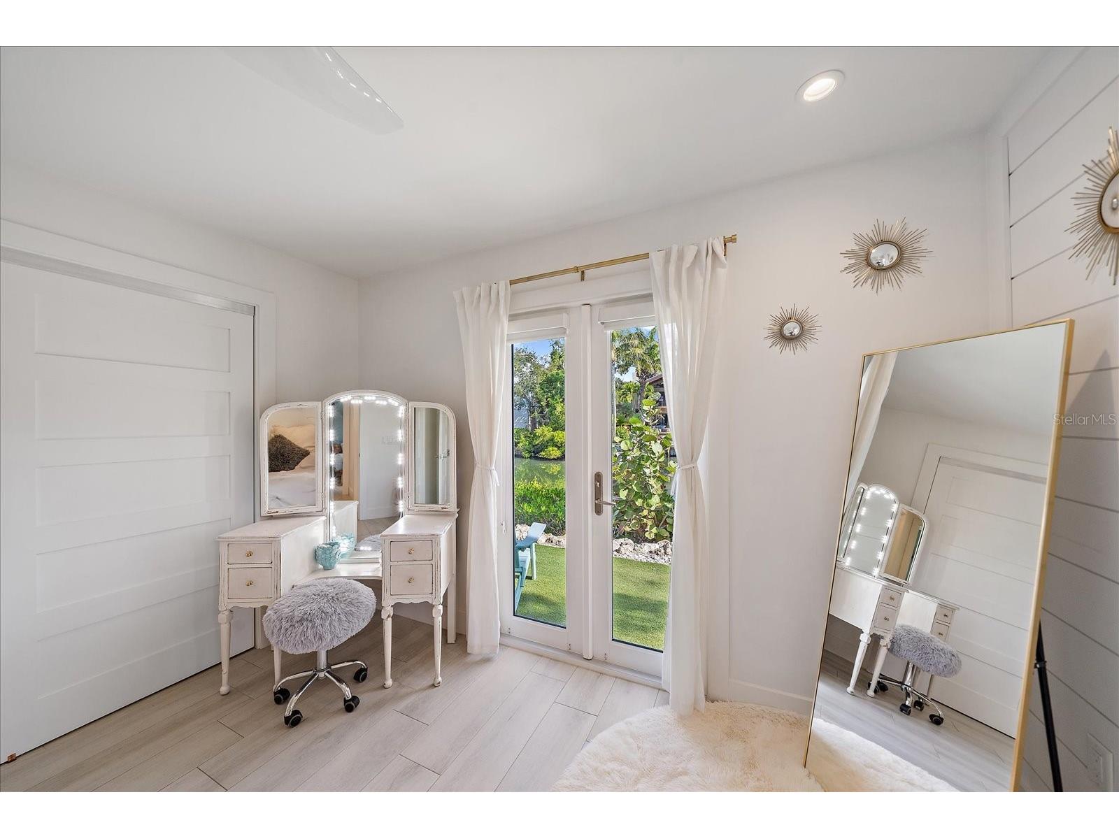 5155 Hidden Harbor Road Sarasota FL 34242 - ROBERTS BAY G5107159 image34