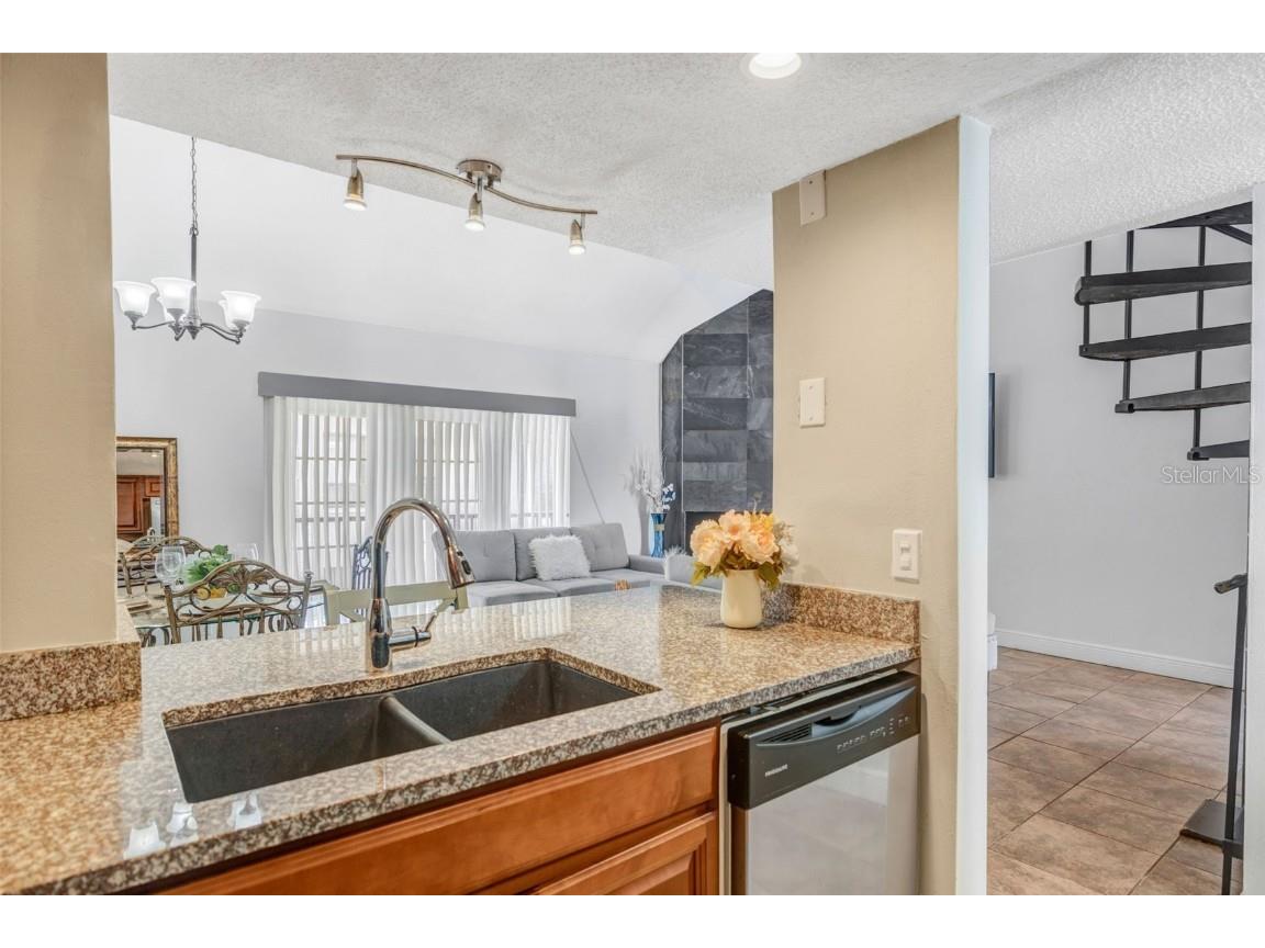 5155 Puritan Circle #1021 Tampa FL 33617 TB8452304 image15