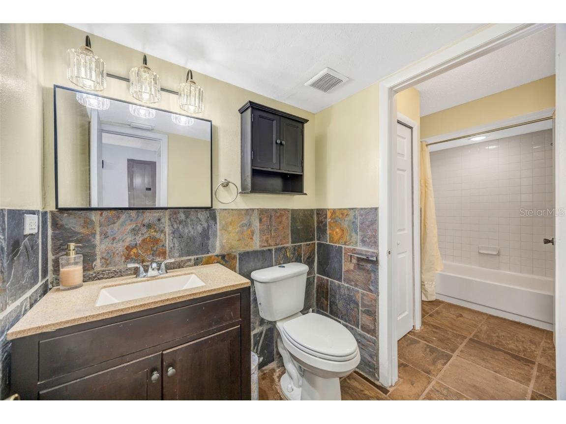 5155 Puritan Circle #1021 Tampa FL 33617 TB8452304 image20