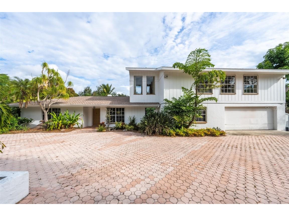 5155 Riverwood Avenue Sarasota FL 34231 - PHILLIPPI CREEK A4676129 image2