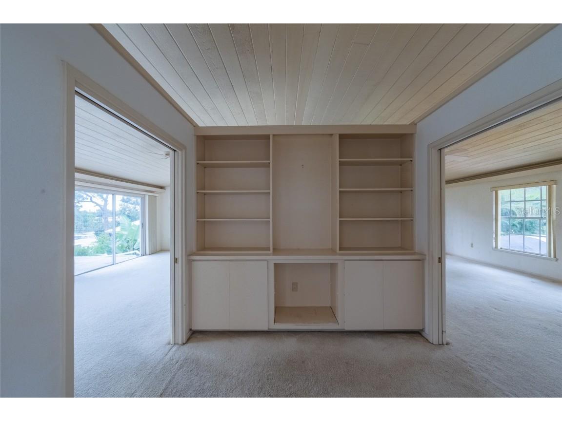 5155 Riverwood Avenue Sarasota FL 34231 - PHILLIPPI CREEK A4676129 image20