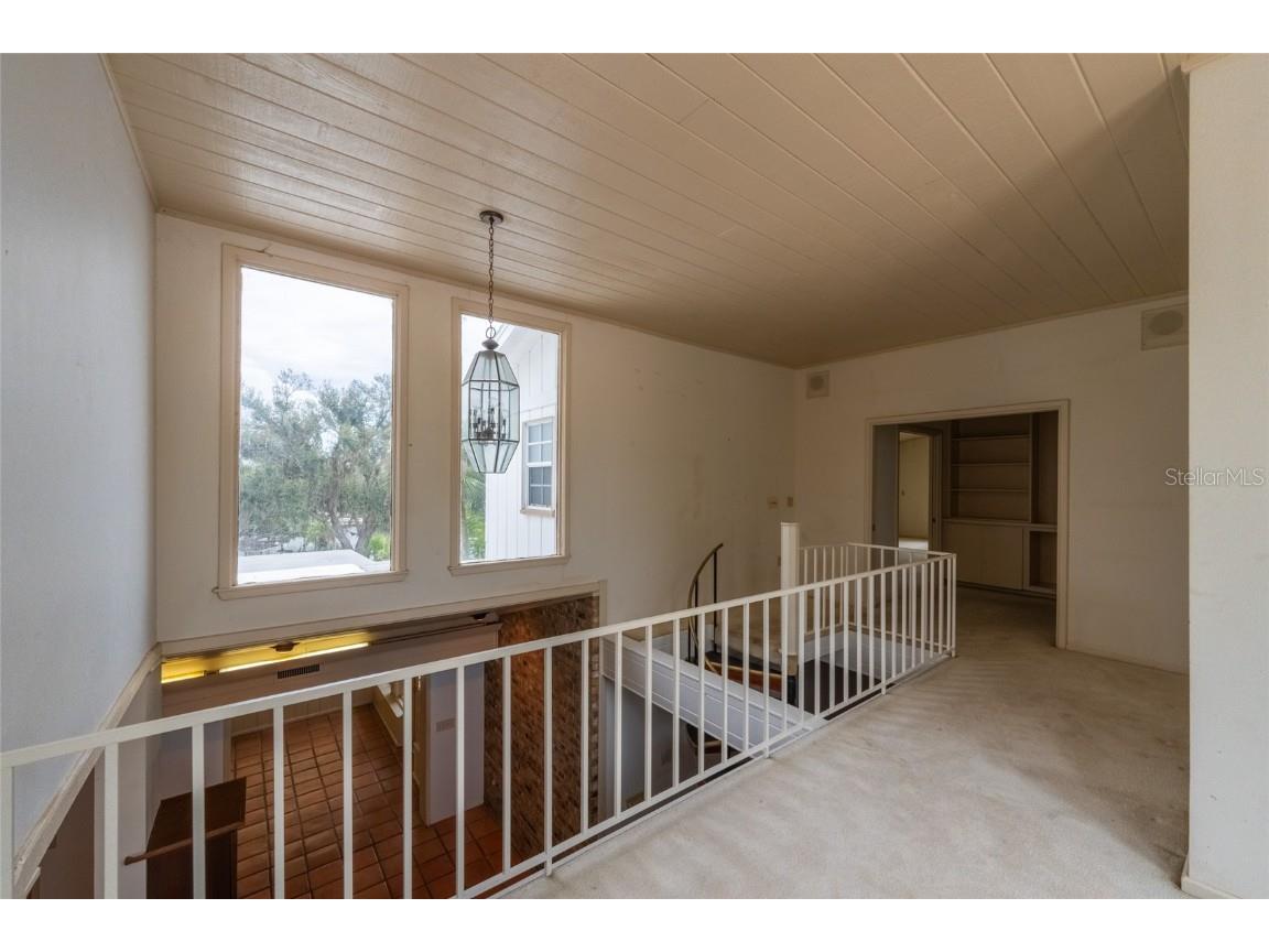 5155 Riverwood Avenue Sarasota FL 34231 - PHILLIPPI CREEK A4676129 image22