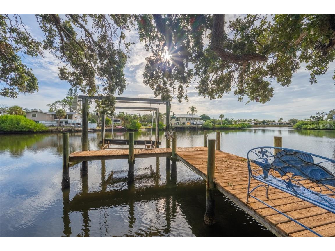 5155 Riverwood Avenue Sarasota FL 34231 - PHILLIPPI CREEK A4676129 image45