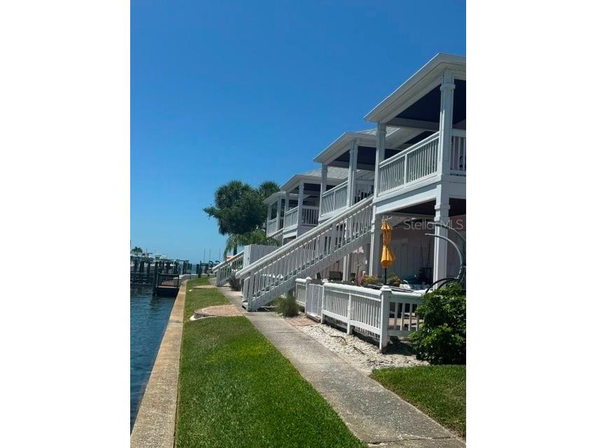 5156 Beach Drive SE #C Saint Petersburg FL 33705 TB8506471 image2