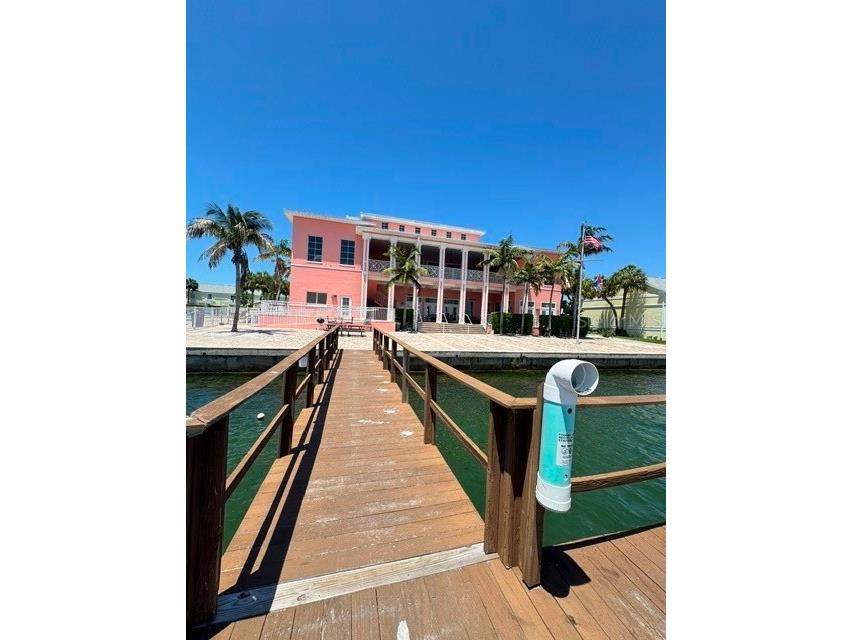 5156 Beach Drive SE #C Saint Petersburg FL 33705 TB8506471 image30