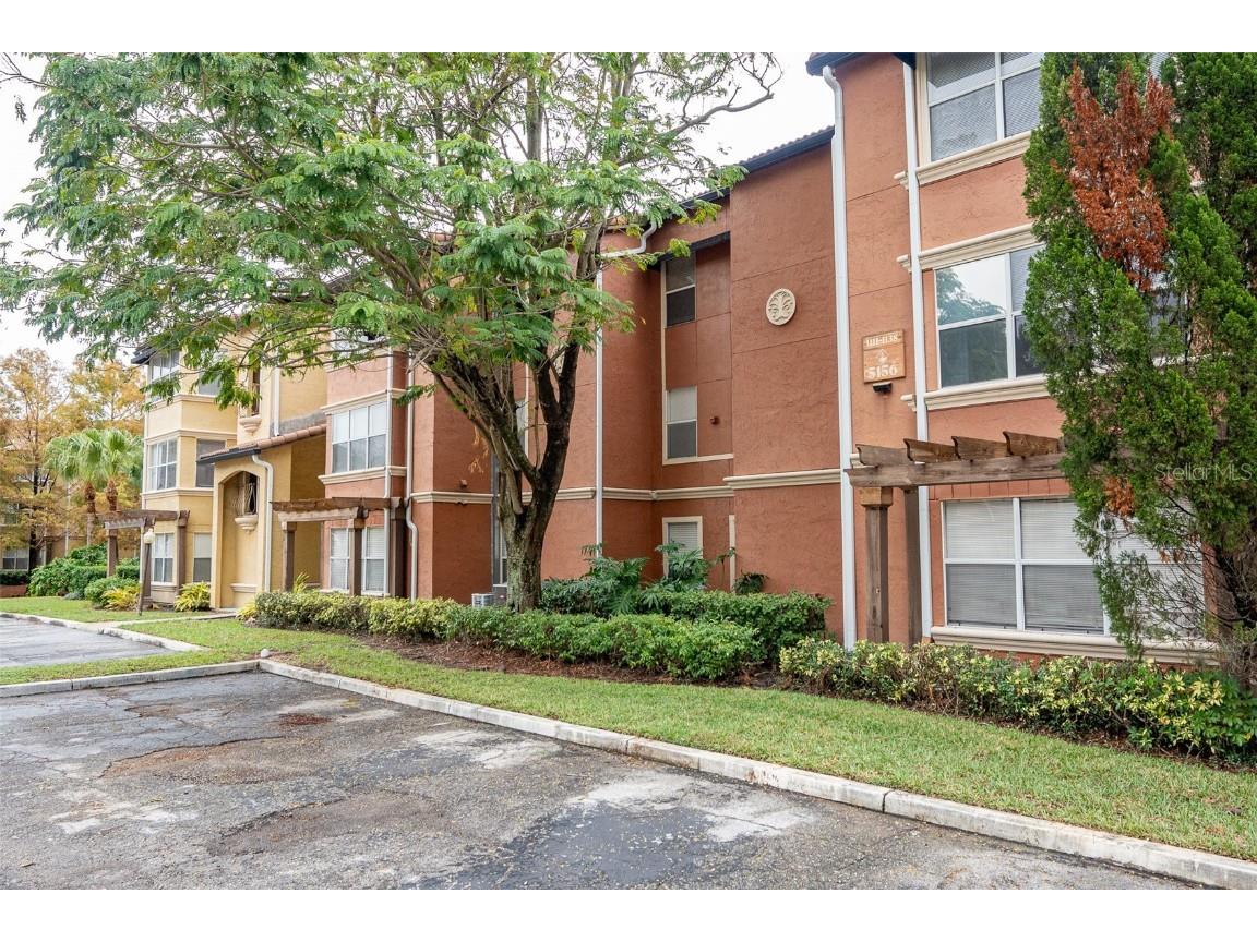5156 Conroy Road #25 Orlando FL 32811 O6352610 image2