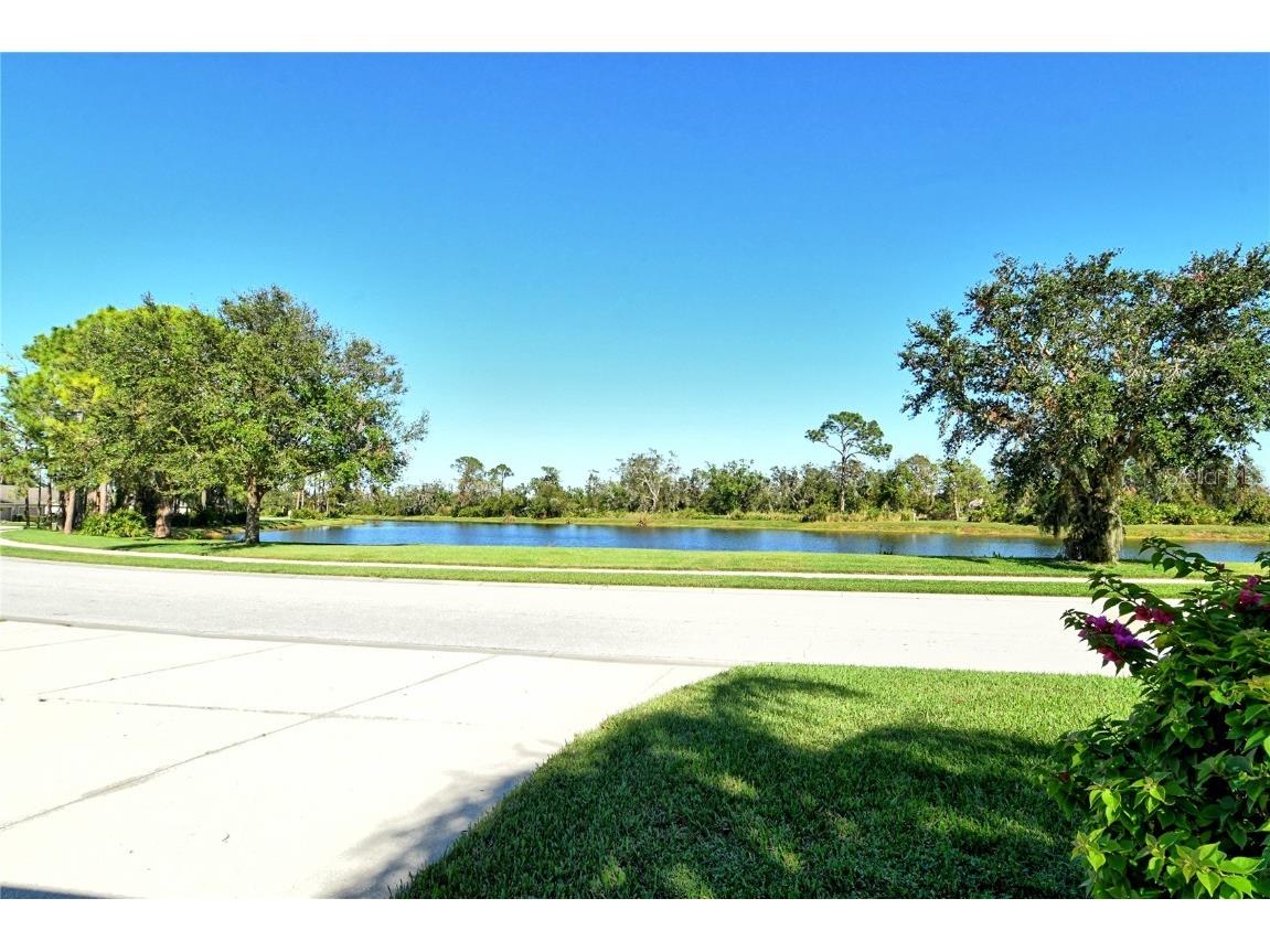 5156 Mahogany Run Avenue Sarasota FL 34241 A4668369 image4