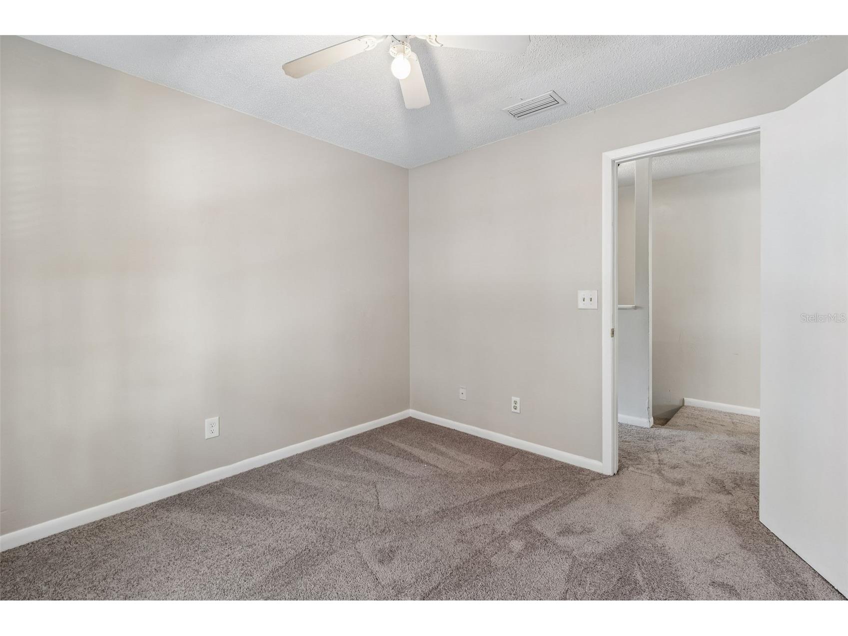 5156 Sunridge Palms Drive Tampa FL 33617 TB8500526 image27