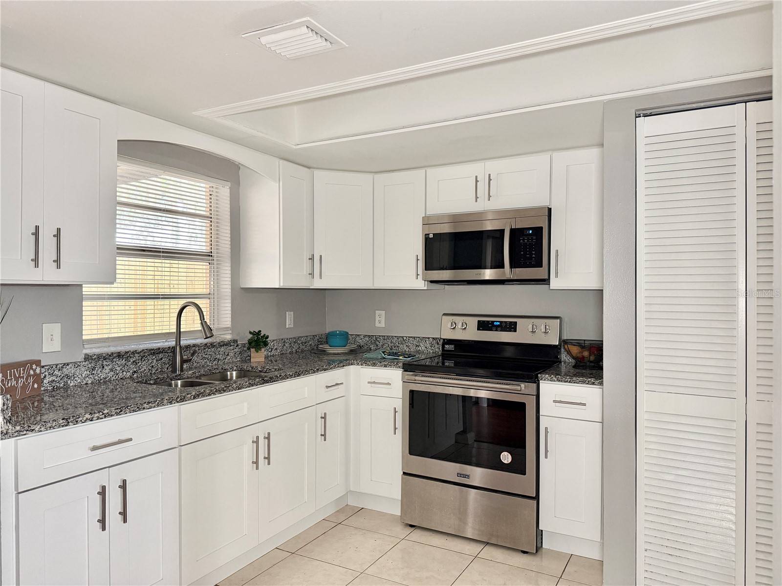 5156 Tennis Court Circle Tampa FL 33617 TB8491809 image9