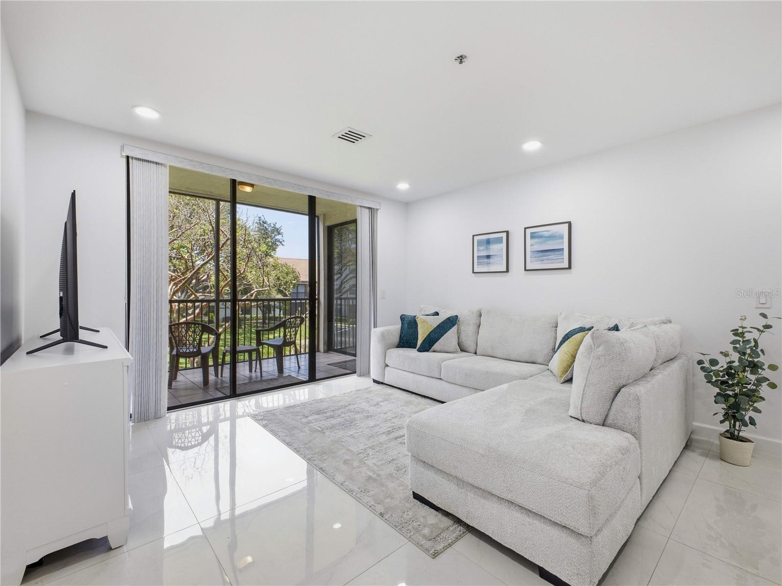 5157 Floria Way #J Boynton Beach FL 33437 O6406809 image10