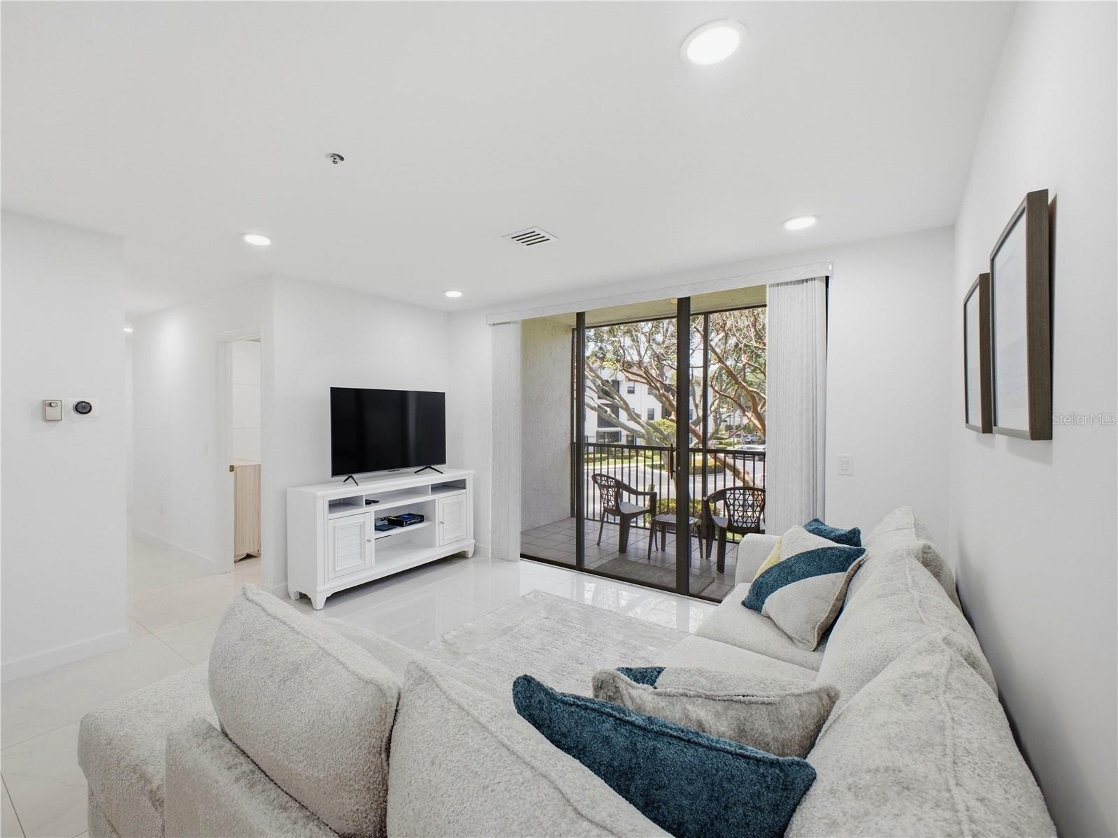 5157 Floria Way #J Boynton Beach FL 33437 O6406809 image11