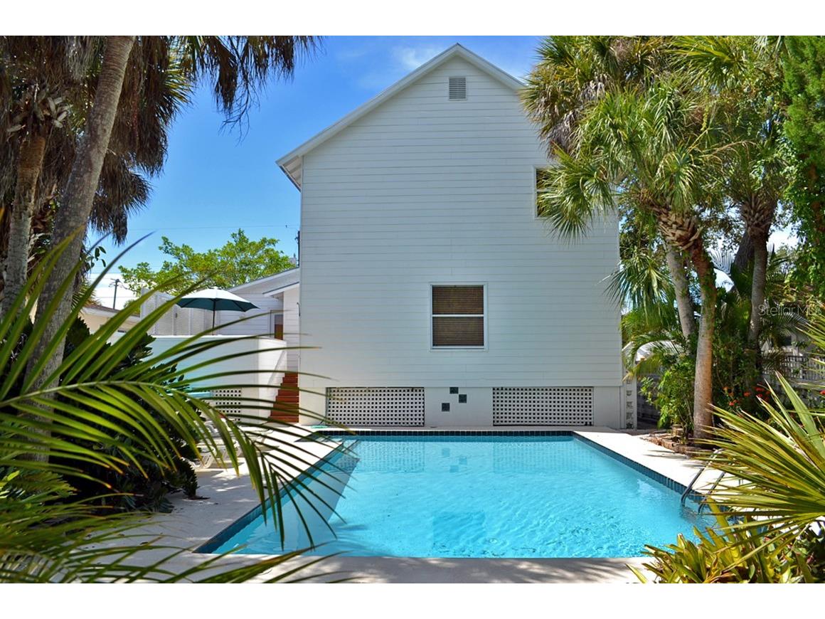 5157 Sandy Beach Avenue Sarasota FL 34242 A4689130 image18