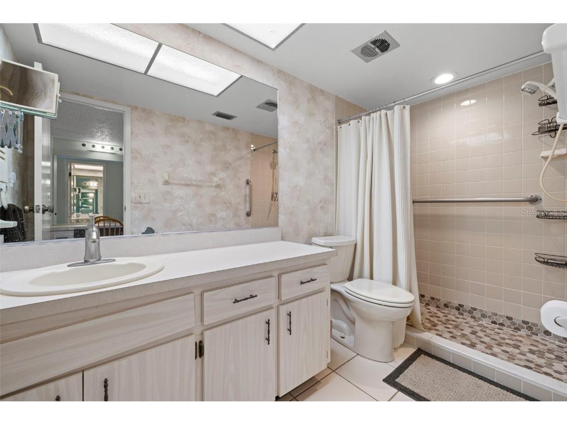 5157 Silent Loop #208 New Port Richey FL 34652 TB8389093 image24