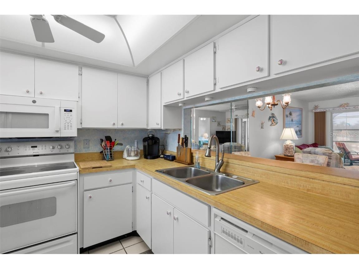 5157 Silent Loop #208 New Port Richey FL 34652 TB8389093 image9