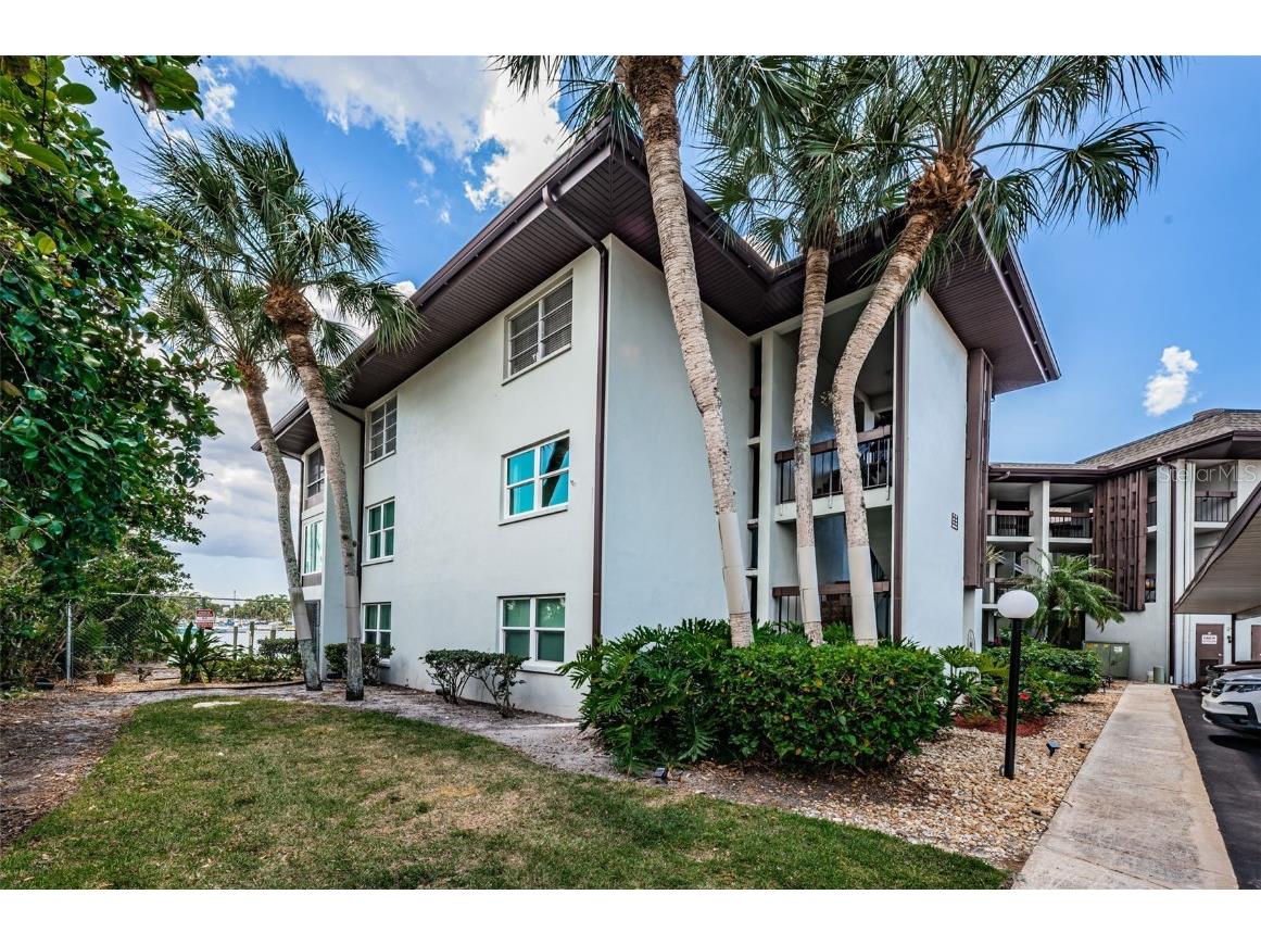 5157 Silent Loop #301 New Port Richey FL 34652 - FLORAMAR CHANNEL TB8382999 image3