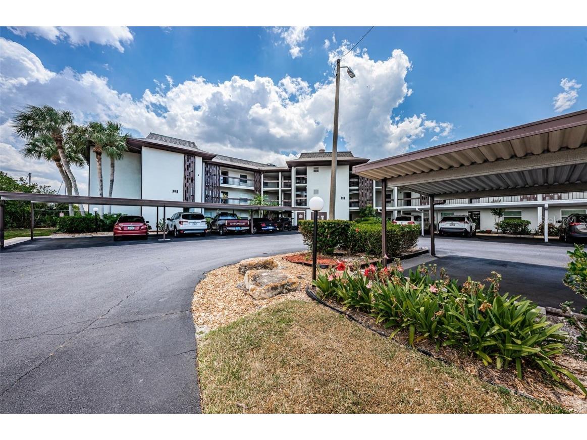 5157 Silent Loop #301 New Port Richey FL 34652 - FLORAMAR CHANNEL TB8382999 image4