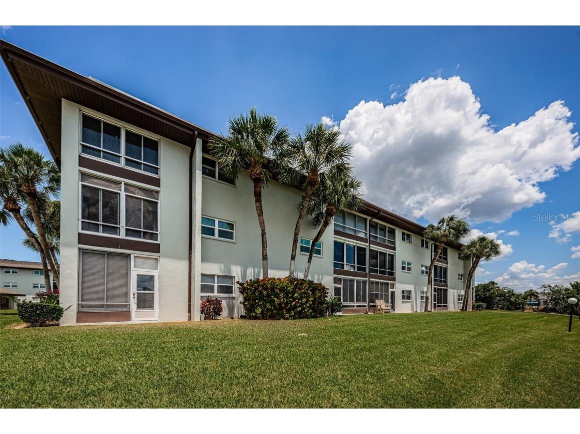 5157 Silent Loop #301 New Port Richey FL 34652 - FLORAMAR CHANNEL TB8382999 image52
