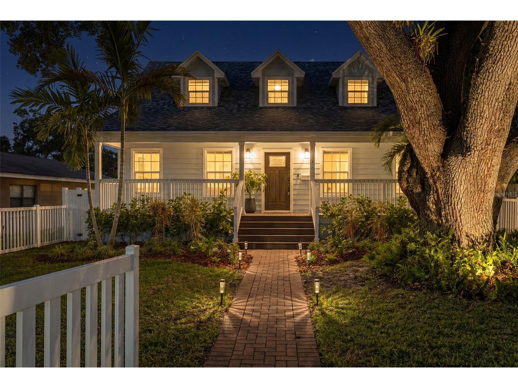 516 36th Avenue N Saint Petersburg FL 33704 TB8513049 image1