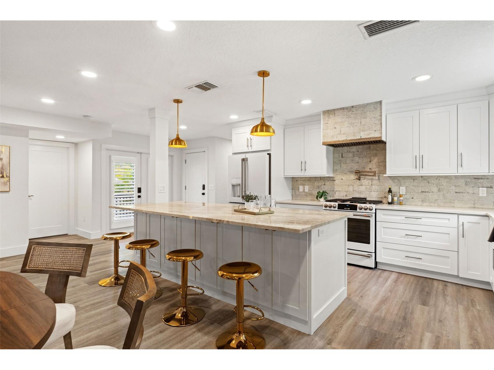 516 36th Avenue N Saint Petersburg FL 33704 TB8513049 image17