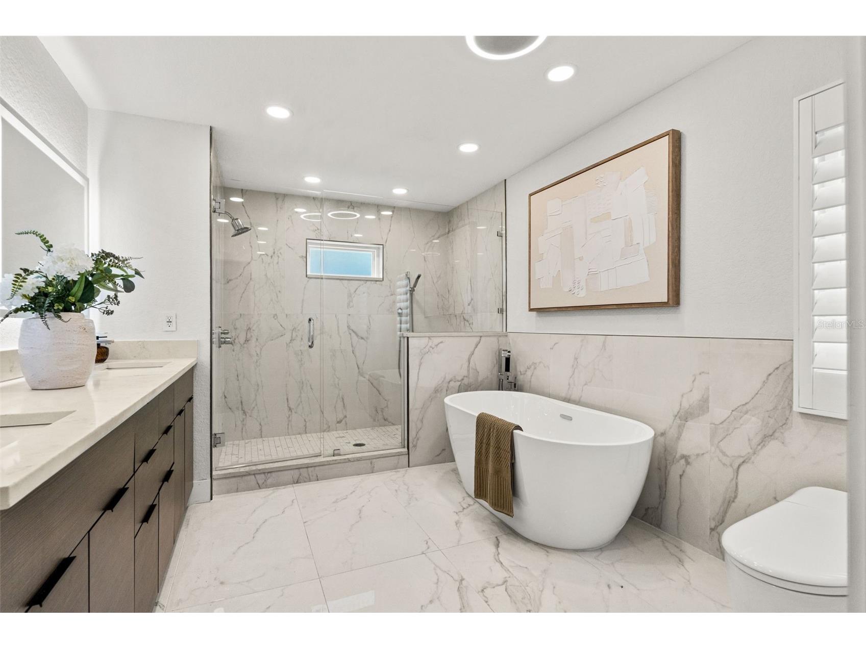 516 36th Avenue N Saint Petersburg FL 33704 TB8513049 image34