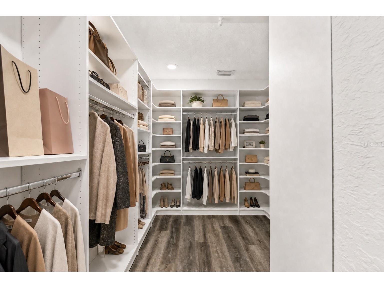 516 36th Avenue N Saint Petersburg FL 33704 TB8513049 image39
