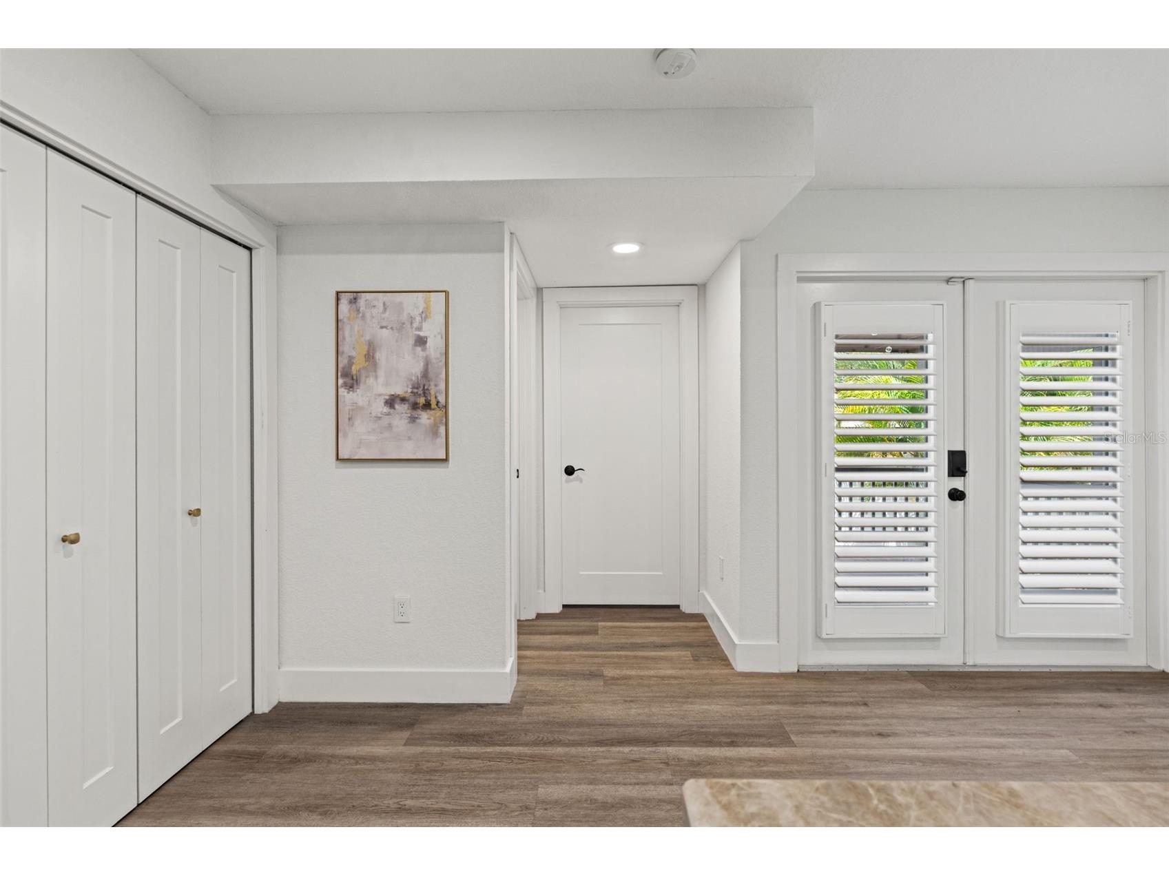 516 36th Avenue N Saint Petersburg FL 33704 TB8513049 image42