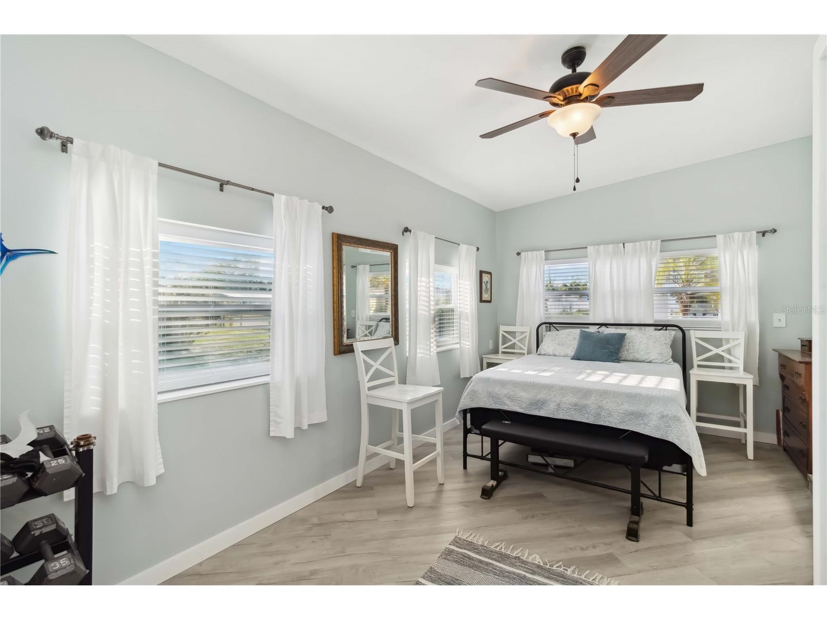 516 45th Street Court W Palmetto FL 34221 A4647712 image18