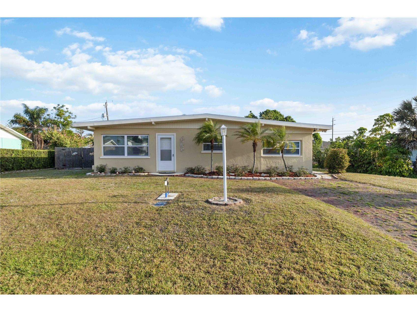 516 45th Street Court W Palmetto FL 34221 A4647712 image3