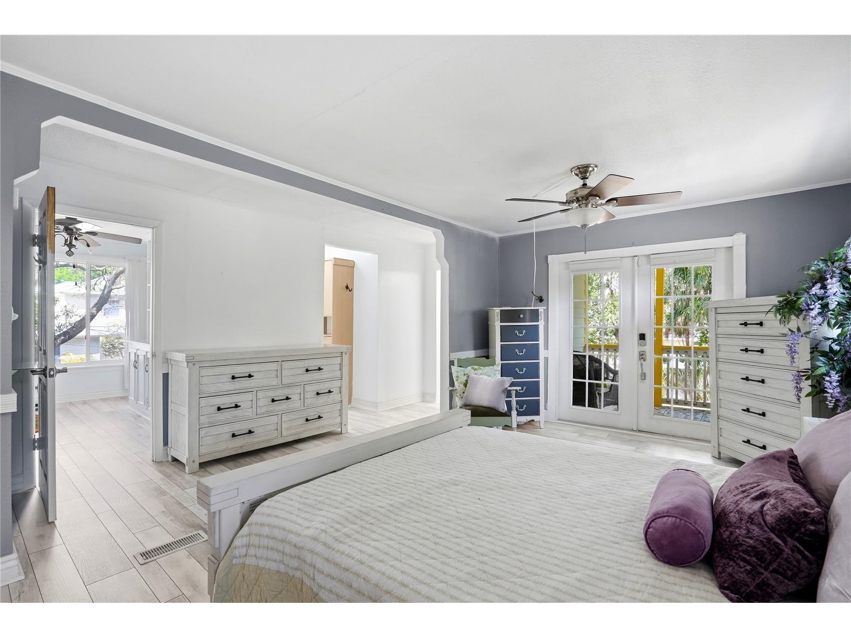 516 5th Avenue N Safety Harbor FL 34695 TB8493108 image18