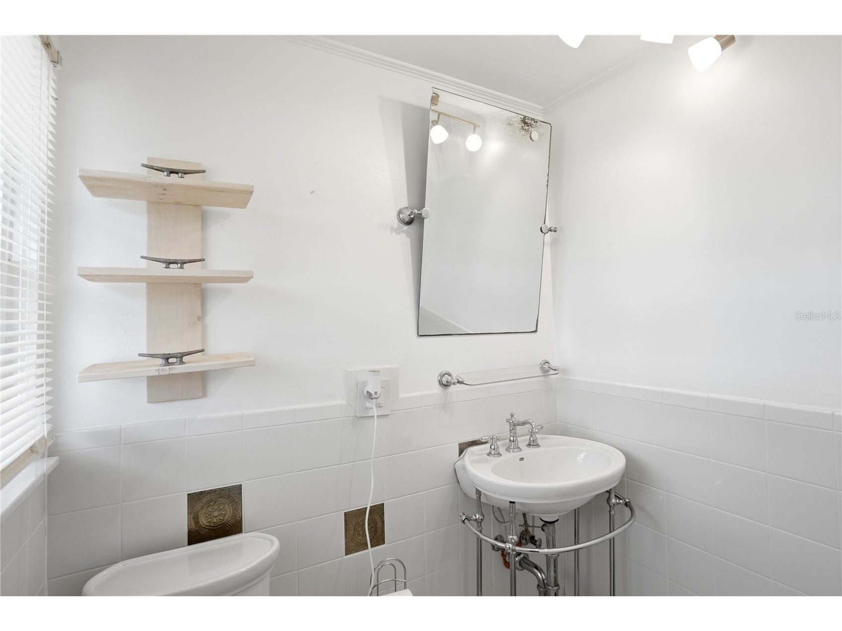 516 5th Avenue N Safety Harbor FL 34695 TB8493108 image32