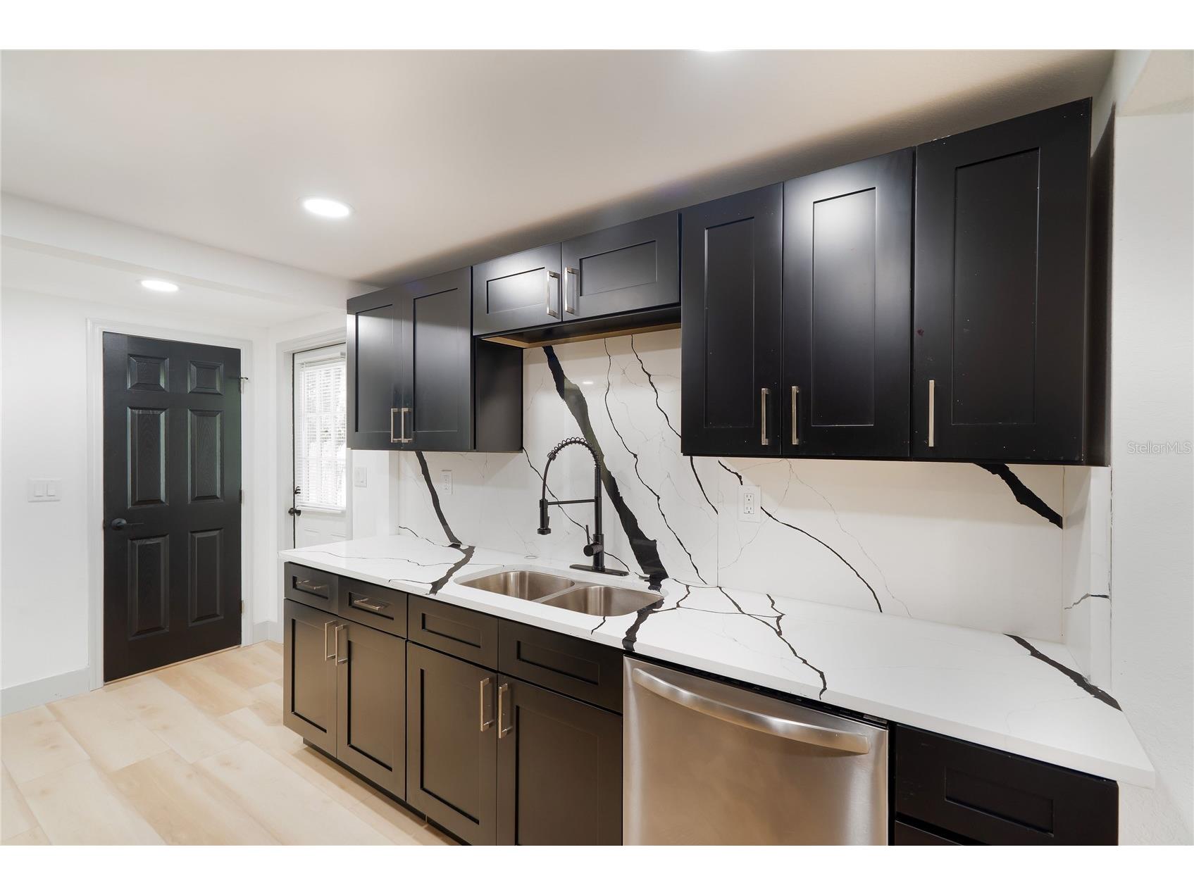 516 5th Avenue NE Largo FL 33770 TB8504972 image12