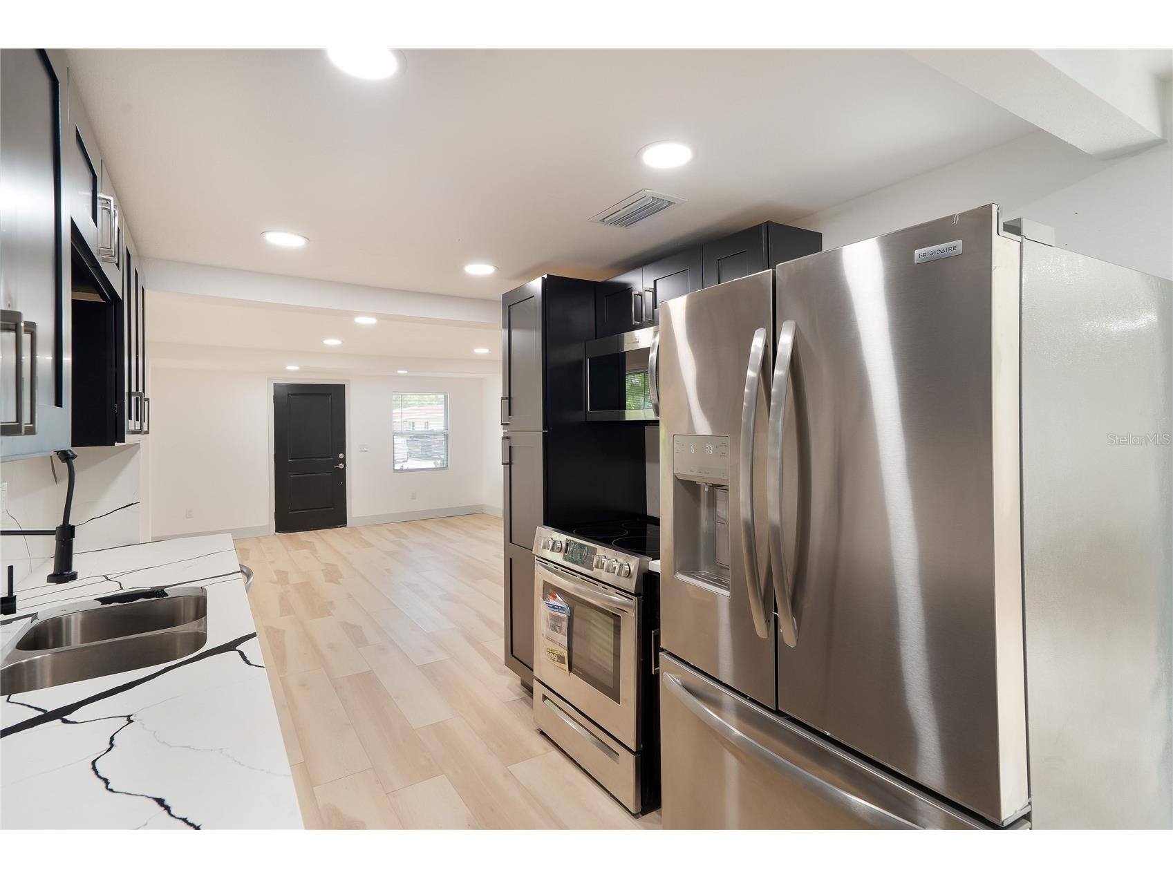 516 5th Avenue NE Largo FL 33770 TB8504972 image14
