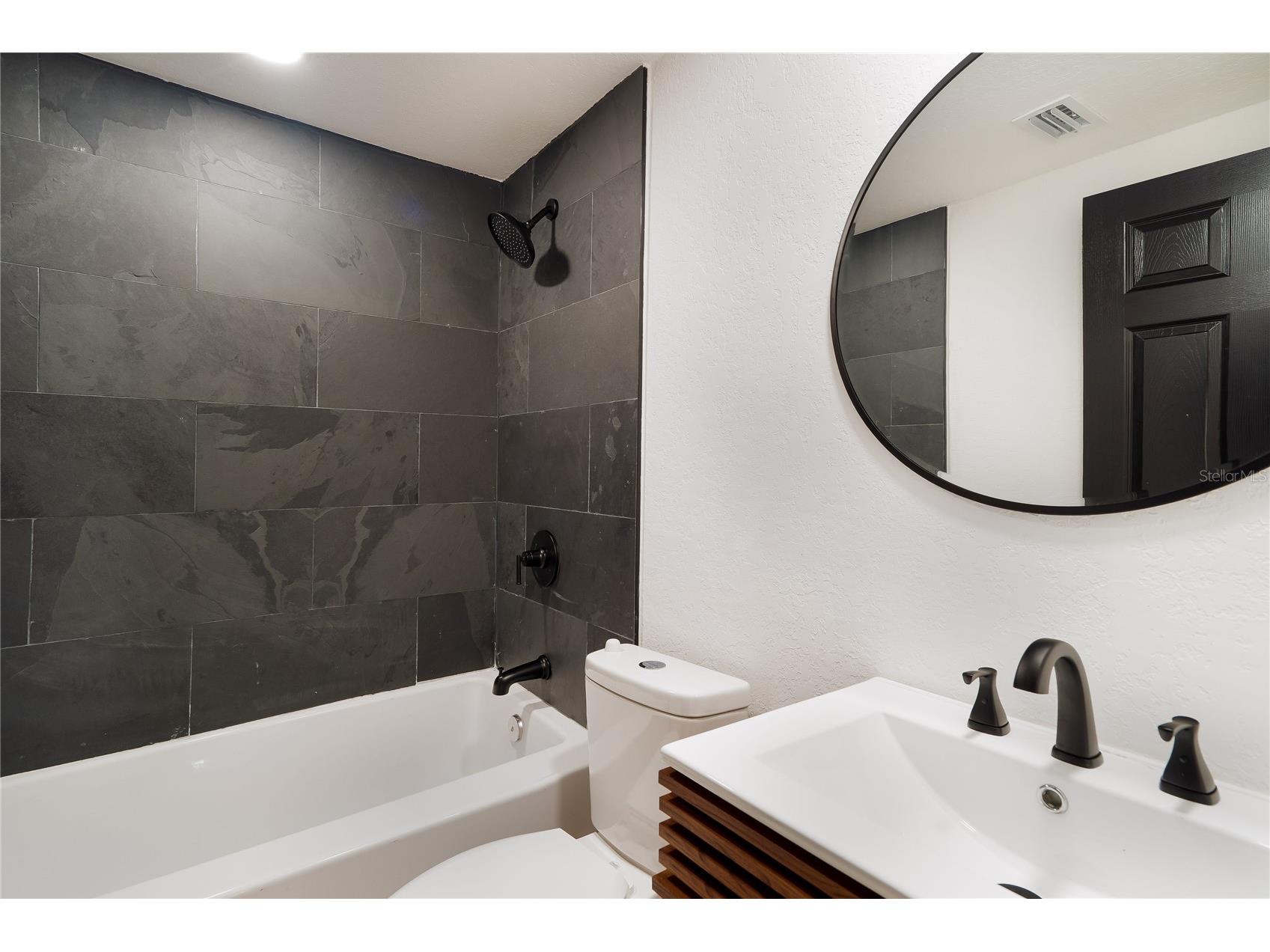 516 5th Avenue NE Largo FL 33770 TB8504972 image27
