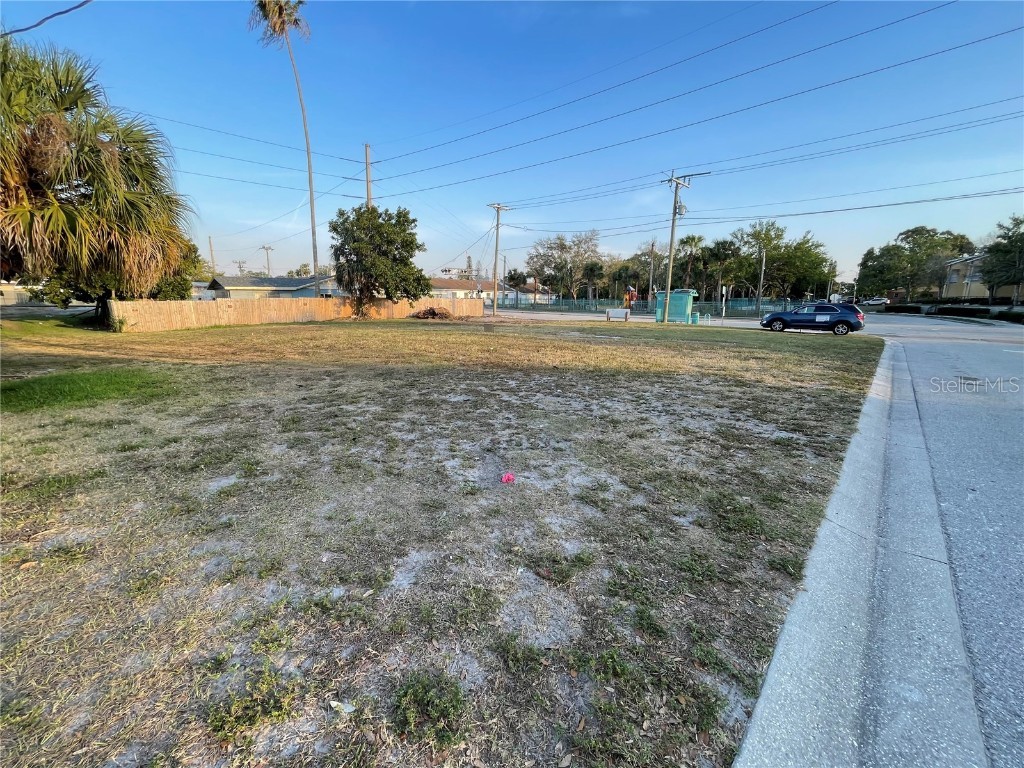 516 9th Avenue W Bradenton FL 34205 A4571263 image1